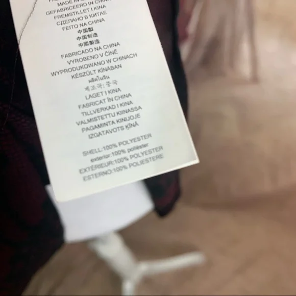 NEW Michael Kors Tiered Ruffle Sleeveless Blouse - Picture 9 of 11